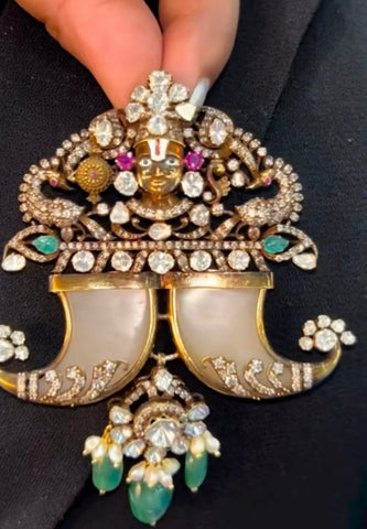 Puligoru pendant tiger brooch wedding jewelry silver necklace 925 silver with 22k gold plated - SHABURIS