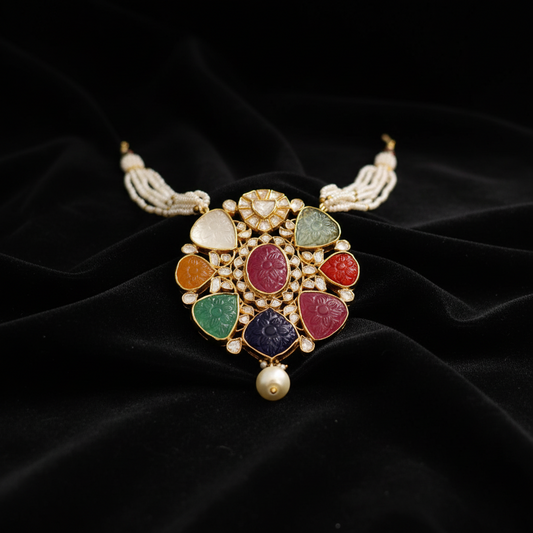 Navaratan necklace,emerald string,ruby kundan,pendent necklace,statement jewelry,indian jewelry,bridal jewelry,Traditional jewelry