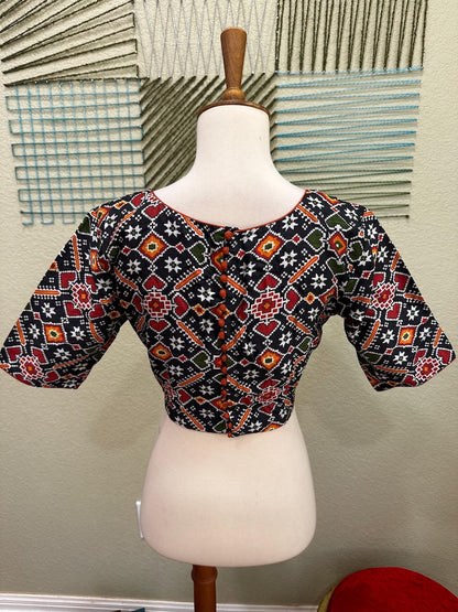Maggam work Blouse for Saree – Black printed Blouse- Artisan Silk Blouse – Festive & Wedding Ethnic Wear