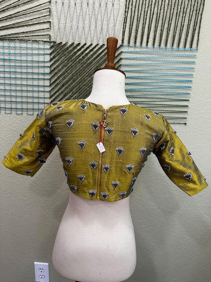 Maggam work Blouse for Saree – olive Green Blouse- Artisan Silk Blouse – Festive & Wedding Ethnic Wear