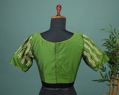 Maggam work Blouse for Saree – Green Blouse- Artisan Silk Blouse – Festive & Wedding Ethnic Wear