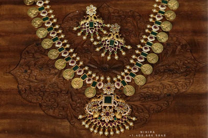 Indian Temple Jewelry Lordess Lakshmi Devi Antique Jewelry - kasumala kasuharam Lakshmi kasumala temple jewelry traditional jewelry Lordess