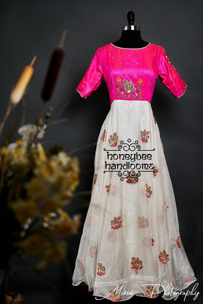 Details more than 134 long frocks for women latest latest