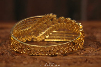 Diamond bangle,Gold Plated Jewellery Indian ,Artificial Jewellery,diamond bracelet ,Indian Wedding Jewelry-NIHIRA-SHABURIS