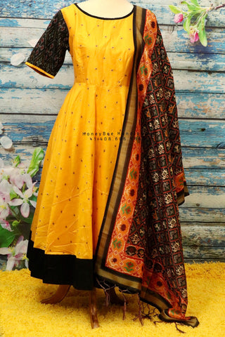 Indian ikkat dress,Indian Designer Long Frock,Indian Dress for women,Indian Stitched Dress for Women,Latest Indian Partywear Dress Duppatta