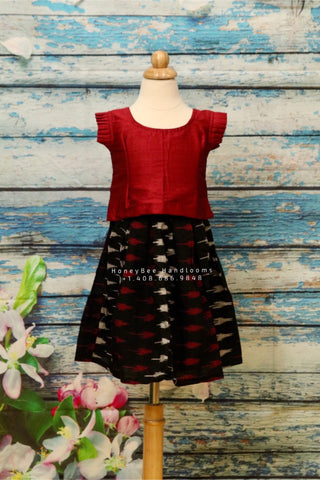 kids traditional frock soft fabric | ikkat| Narayanpet|cotton frock|Sungudi| Offwhite dress | Maroon Dress|Indian Dress|Indian Casual Wear