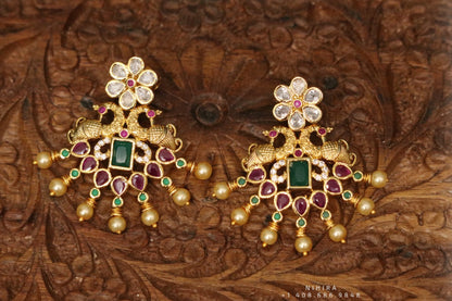 Indian Temple Jewelry Lordess Lakshmi Devi Antique Jewelry - kasumala kasuharam Lakshmi kasumala temple jewelry traditional jewelry Lordess