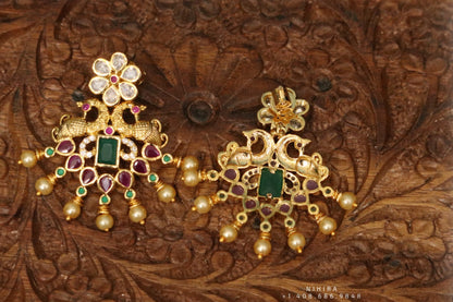 Indian Temple Jewelry Lordess Lakshmi Devi Antique Jewelry - kasumala kasuharam Lakshmi kasumala temple jewelry traditional jewelry Lordess