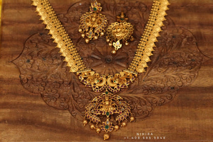 Indian Temple Jewelry Lordess Lakshmi Devi Antique Jewelry - kasumala kasuharam Lakshmi kasumala temple jewelry traditional jewelry Lordess