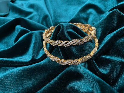 Diamond bangle,stone bangle,artificial jewelry,gift bangle,wedding jewelry,sabyasachi jewelry inspired,high end jewelry,fashion jewelry