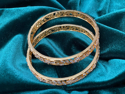 Diamond bangle,stone bangle,artificial jewelry,gift bangle,wedding jewelry,sabyasachi jewelry inspired,high end jewelry,fashion jewelry