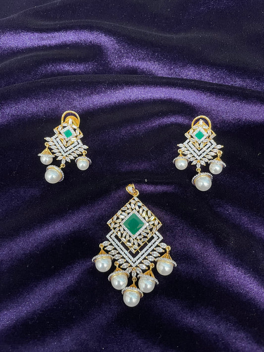 Chandelier earrings ,gold plated jewelry artificial jewelry high end jewelry rose gold swarovski pendant cocktail pendant