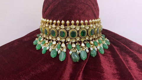 Polko choker,jali work,polki emerald jewelry,jaali work chain,lyte weight choker necklace,lord ganesha