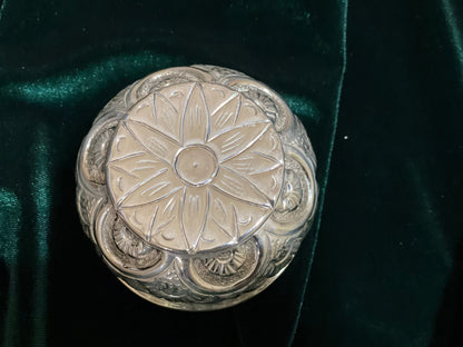 haldi bowl,kumkum bowl,sindhoor bowl,kumkum box,chandan box,pooja silver items,silver articles pooja, silver,prasad bowl annaprasanna bowl