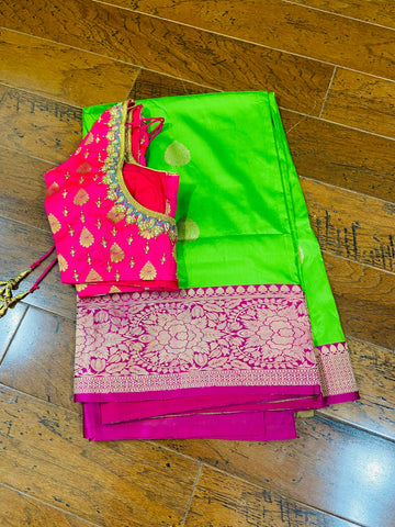 Raw mango saree inspired,Lyte weight Sarees online,South Indian Sarees,Pure Banaras Sarees,Saree Blouse, handloom saree,green saree NIHIRA